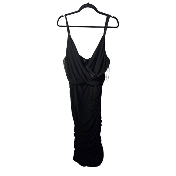 FASHION NOVA Plus Size Black Ruched Dress - Size 3X - Picture 1 of 10